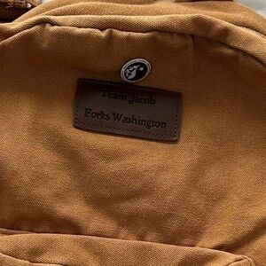 Port Washington Men's Tan Backpack